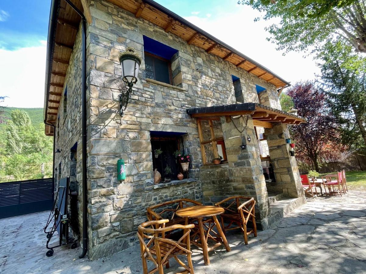 Rural Hostel Dos Lucas Oros Bajo Экстерьер фото